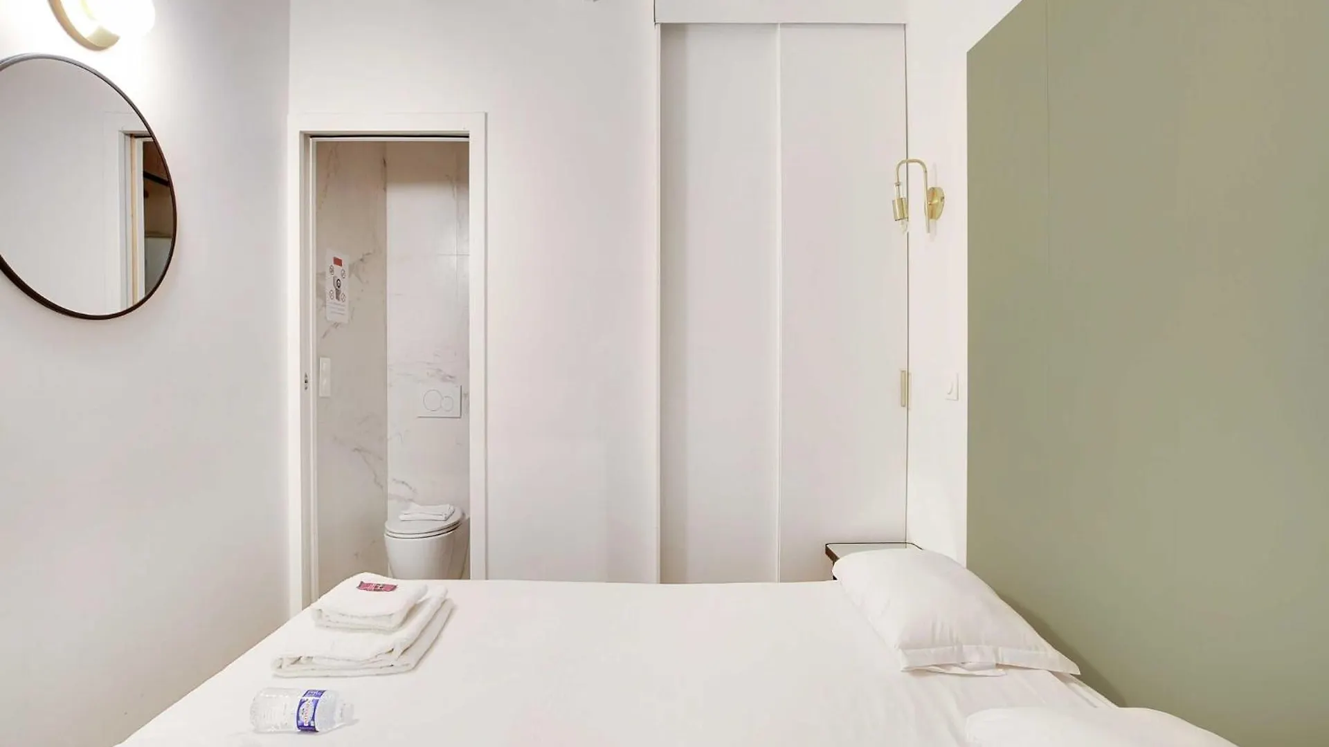 Welcoming Apartment -2Br 8P- Bel-Air Párizs Franciaország